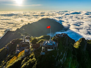 Sapa Grand Explorer: 7-Day Ultimate Trekking & Cultural Immersion