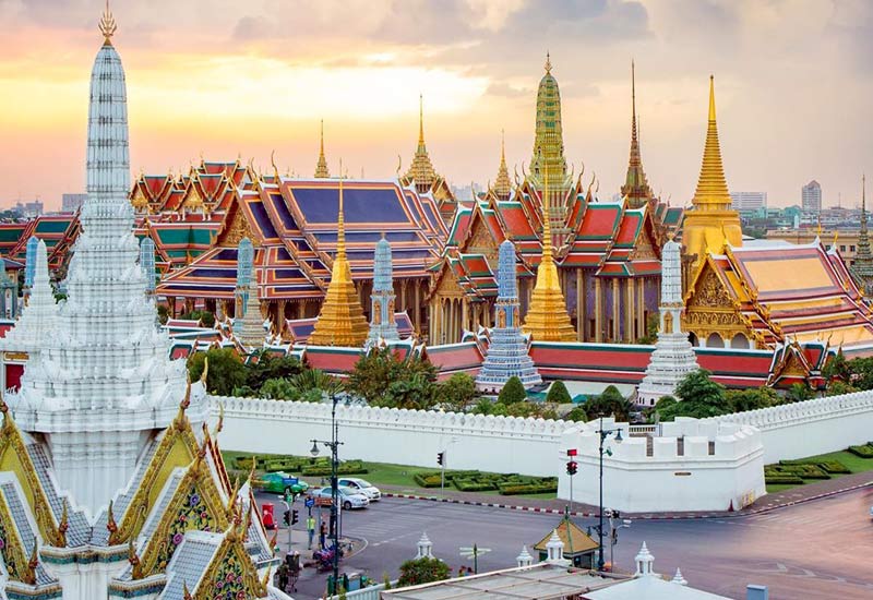 Bangkok City Explorer: 4-Day Culture & Contrast Tour